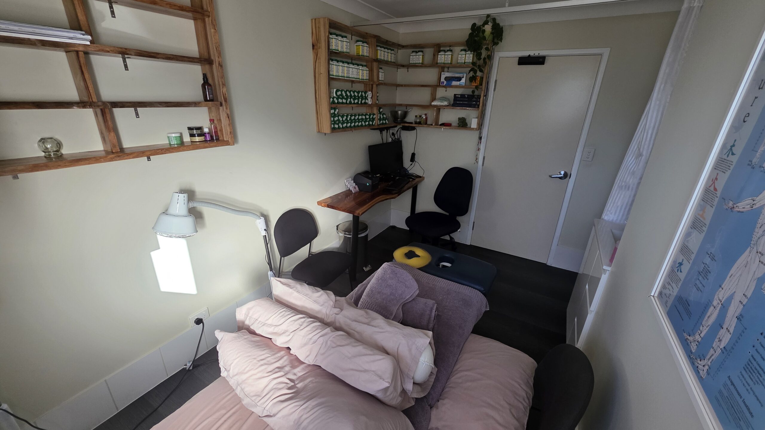 Acupuncturist rooms at Institute of Sports and Spines